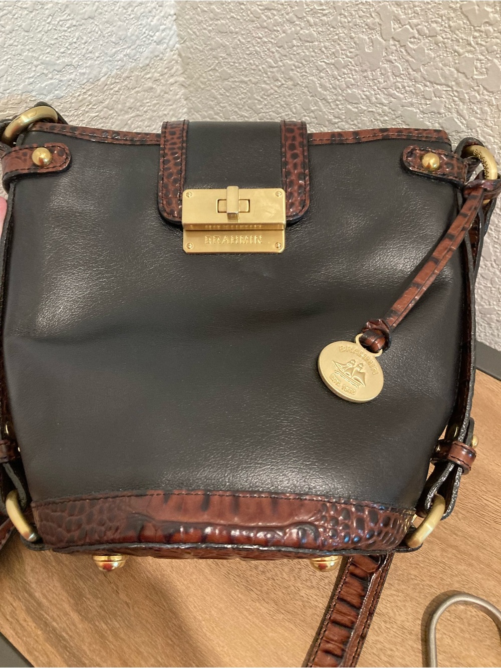Brahmin Black Leather Crossbody with Brown Croc-Trim - Picture 8 of 12